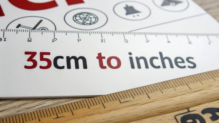 35cm to Inches: Your Ultimate Guide to Converting Centimeters to Inches 35cm to Inches