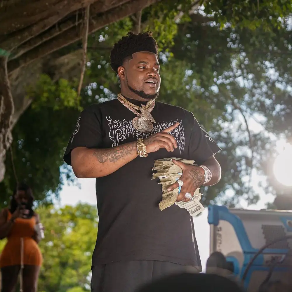 How Much Money Does Bossman Dlow Have