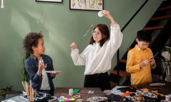 Unleashing Potential: The Role of Creative Arts in Senior Education