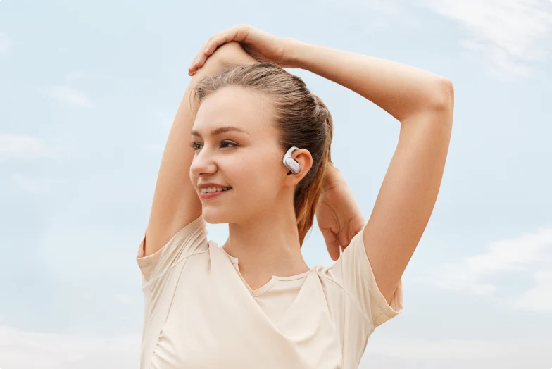 Why Is My Earwax Wet? Causes, Normal Types, and Warning Signs 2026