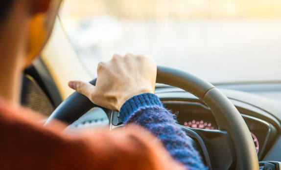 Why Does My Steering Wheel Feel Loose? Causes & Fixes 2026